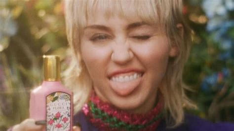 spot pubblicità profumo gucci|Spot Gucci Miley Cyrus, canzone, location, artista, regia, dove è .